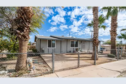 501 E Kinderman Drive, Avondale, AZ 85323 - Photo 1