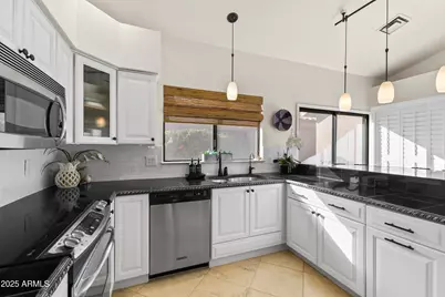 15801 N 51st, Scottsdale, AZ 85254 - Photo 1