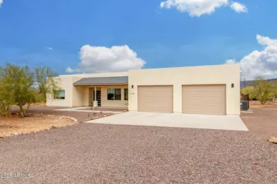 1628 E Magellan, New River, AZ 85087 - Photo 1