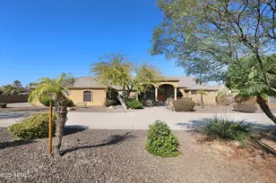 6416 W Parkside Ln, Glendale, AZ 85310 - Photo 1