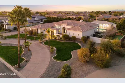 2916 E Arrowhead, Gilbert, AZ 85297 - Photo 1