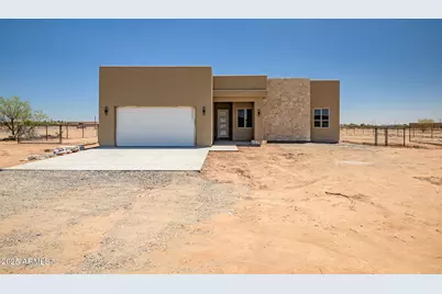 28615 N 257th, Wittmann, AZ 85361 - Photo 1