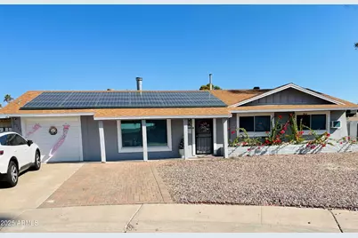 3720 W Mauna Loa, Phoenix, AZ 85053 - Photo 1