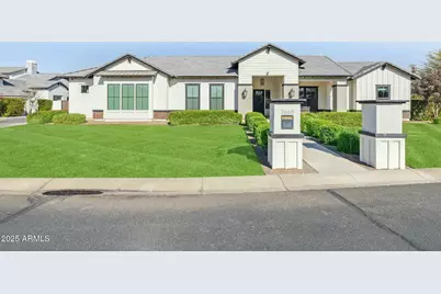 2668 E Kingbird, Gilbert, AZ 85297 - Photo 1