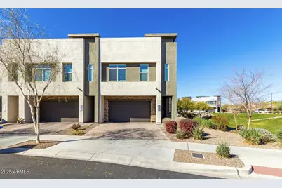 1950 W Desert Hollow, Phoenix, AZ 85085 - Photo 1