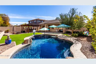 2422 W Aloe Vera, Phoenix, AZ 85085 - Photo 1