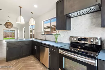 21824 N 32nd, Phoenix, AZ 85027 - Photo 1