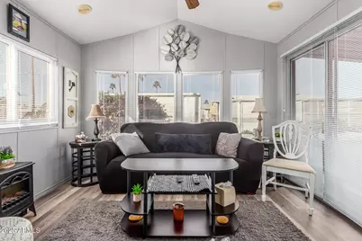 111 S Greenfield, Mesa, AZ 85206 - Photo 1