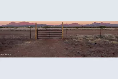 6536 N Vista Del Cerro Drive #510 511 512, Douglas, AZ 85607 - Photo 1