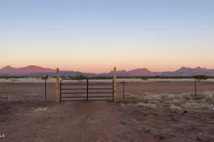 6536 N Vista Del Cerro Dr, Douglas, AZ 85607 - Photo 1