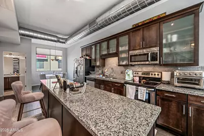 541 E Ames, Phoenix, AZ 85004 - Photo 1