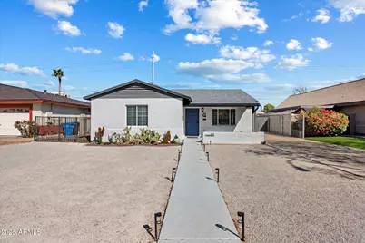 322 E Mitchell, Phoenix, AZ 85012 - Photo 1