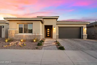 2843 E Los Gatos, Phoenix, AZ 85050 - Photo 1