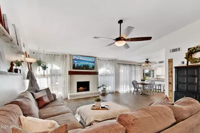 3953 W Surrey, Phoenix, AZ 85029 - Photo 1