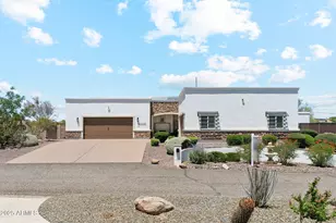 10328 W Villa Linda Dr, Peoria, AZ 85383 - Photo 1