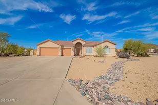 730 E Tanya, Phoenix, AZ 85086 - Photo 1