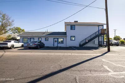 2301 N 27th Street, Phoenix, AZ 85008 - Photo 1