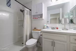 2301 N 27th St, Phoenix, AZ 85008 - Photo 17