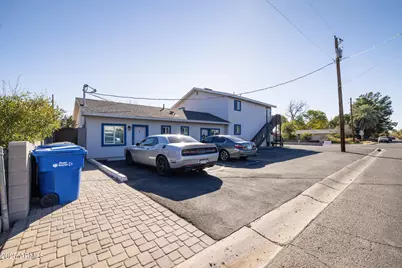2301 N 27th Street, Phoenix, AZ 85008 - Photo 3