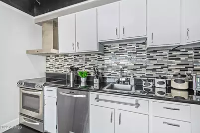 4750 N Central, Phoenix, AZ 85012 - Photo 1