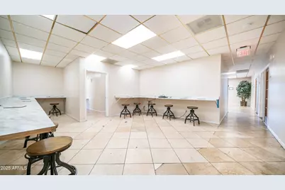 715 N Gilbert Road, Mesa, AZ 85203 - Photo 9