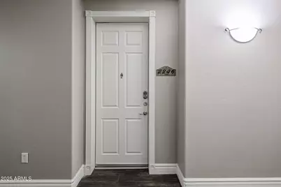 5350 E Deer Valley, Phoenix, AZ 85054 - Photo 1