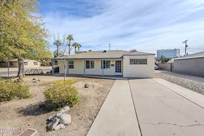 3015 N 8th Avenue, Phoenix, AZ 85013 - Photo 1