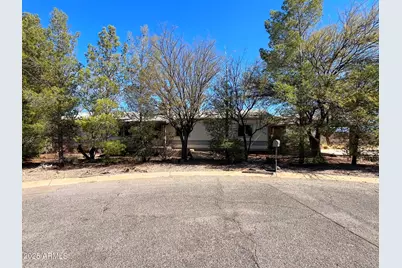 816 Ridgeview, Huachuca City, AZ 85616 - Photo 1