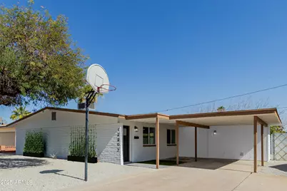 12207 N Escobar Way, Phoenix, AZ 85022 - Photo 1