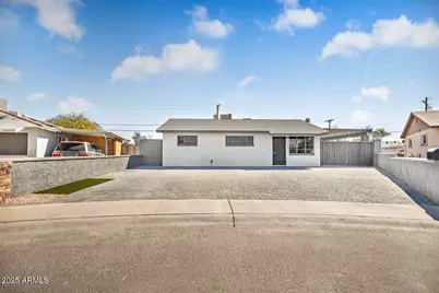 5805 S 19, Phoenix, AZ 85040 - Photo 1