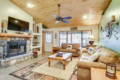 2688 Palomino, Overgaard, AZ 85933 - Photo 1