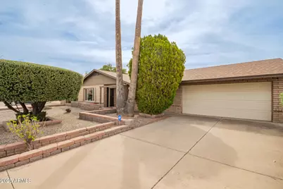 4701 E Voltaire, Phoenix, AZ 85032 - Photo 1