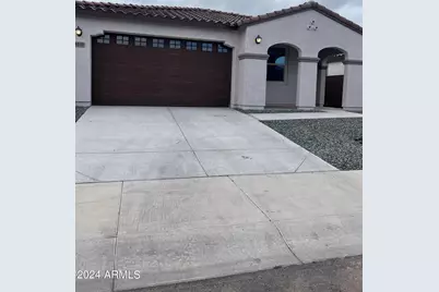 1649 W Buist, Phoenix, AZ 85041 - Photo 1