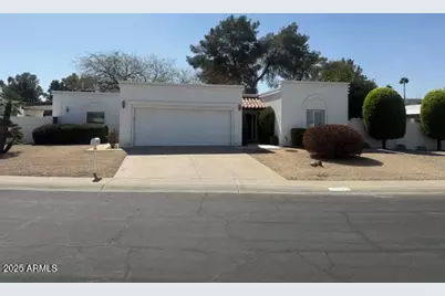 527 E Tam Oshanter Drive, Phoenix, AZ 85022 - Photo 1