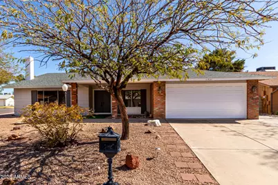 11451 S Half Moon, Phoenix, AZ 85044 - Photo 1