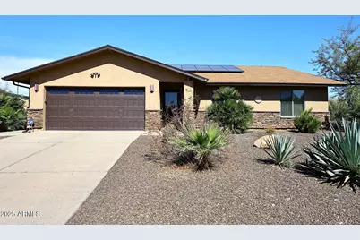 1920 E Manzanita, Phoenix, AZ 85020 - Photo 1