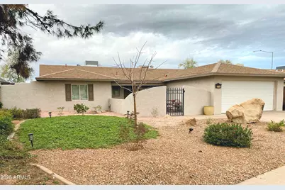 2710 S Noche De Paz, Mesa, AZ 85202 - Photo 1