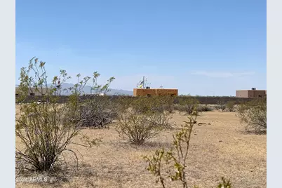 0 W Lowden 2, Wittmann, AZ 85361 - Photo 1