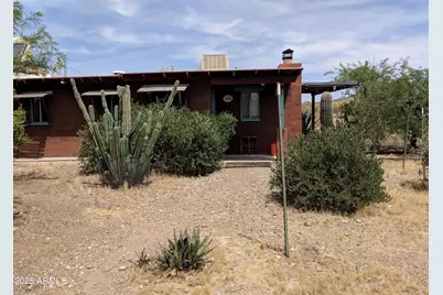 37448 N 301st Avenue, Wittmann, AZ 85361 - Photo 1