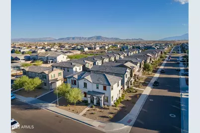 3811 S 58th, Phoenix, AZ 85043 - Photo 1