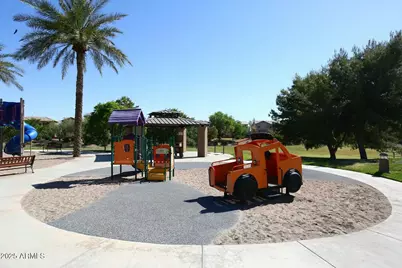 21047 N Alma Drive, Maricopa, AZ 85138 - Photo 35