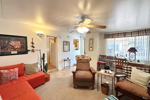 1027 S Prospector Dr, Apache Junction, AZ 85119 - Photo 1