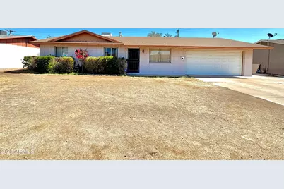 3133 N 81st, Phoenix, AZ 85033 - Photo 1