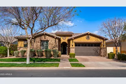 10334 E Radiant Avenue, Mesa, AZ 85212 - Photo 1