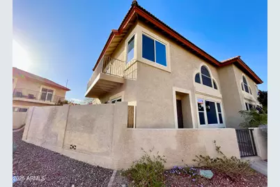 10249 N 12th Place #2, Phoenix, AZ 85020 - Photo 3