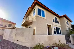 10249 N 12th Pl, Phoenix, AZ 85020 - Photo 3