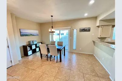 10249 N 12th Place #2, Phoenix, AZ 85020 - Photo 13