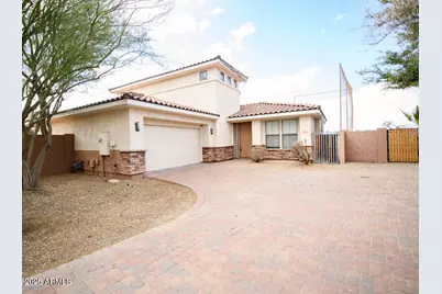 13578 W Cypress, Goodyear, AZ 85395 - Photo 1