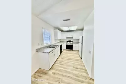 2035 S Elm, Tempe, AZ 85282 - Photo 1