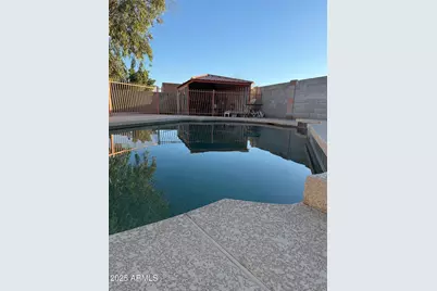 5430 N 74th, Glendale, AZ 85303 - Photo 1